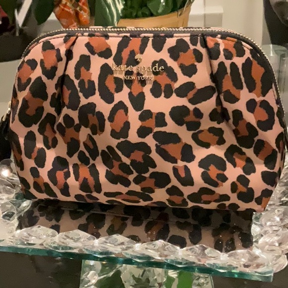 kate spade Bags Nwot Kate Spade Cosmetic Bag Poshmark